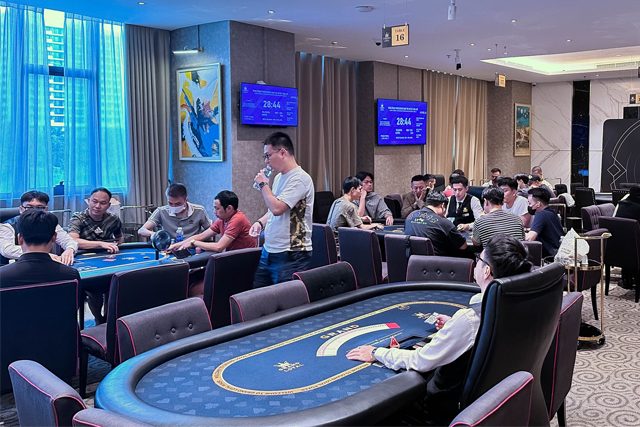 그랜드 로열 포커 클럽