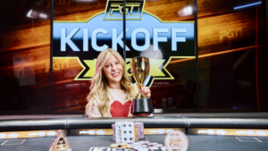 크리스틴 폭스엔, 타이틀 방어! PGT 킥오프 피날레에서 197,625달러 승리!