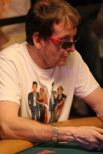 승자와 패자: 포커의 어두웠던 과거를 돌아보며