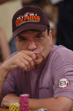 승자와 패자: '마이애미' 존 세르누토와 기타 포커 별명