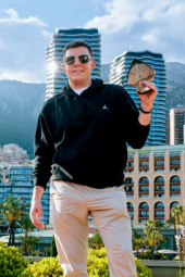 제시 로니스, 유럽 포커 투어 몬테카를로에서 하이 롤러 초반 우승자 중 주목받아