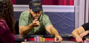 릭 살로몬, 홈 포커 게임에 사용하던 댈러스 콘도 매물로 내놓아