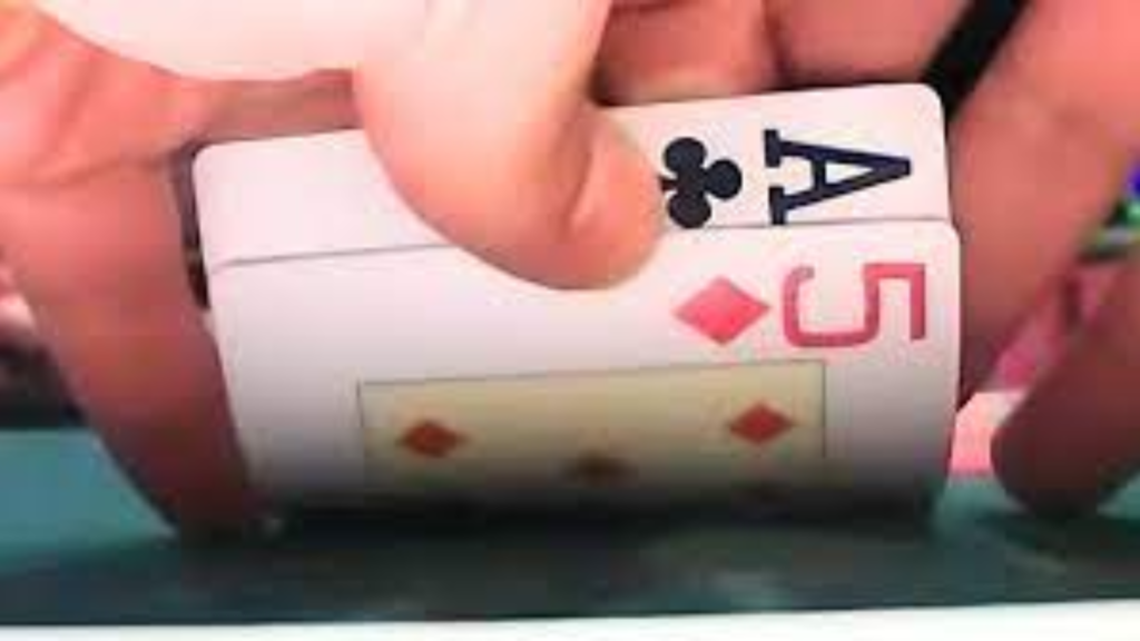 WPT 파이널 테이블에서 터진 플랍 세트, 모두를 말문 막히게 만들다