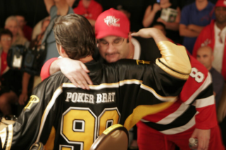 마이클 카플란의 어드밴티지 플레이어들: 브랫, 마우스, 그리고 전 세계를 뒤흔든 강펀치