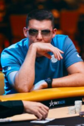 고릴라 모드: 제시 로니스, 2025 카드 플레이어 올해의 선수(POY) 레이스를 압도하다